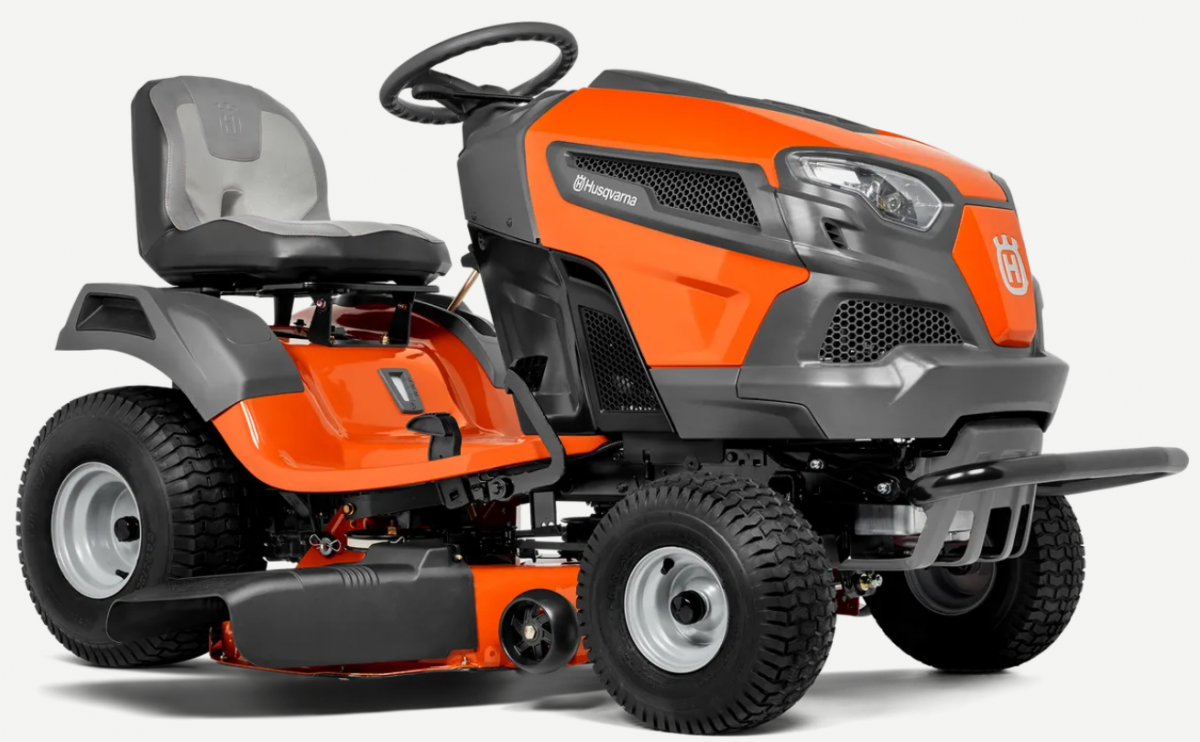 TS 142K Husqvarna Tractor Dave
